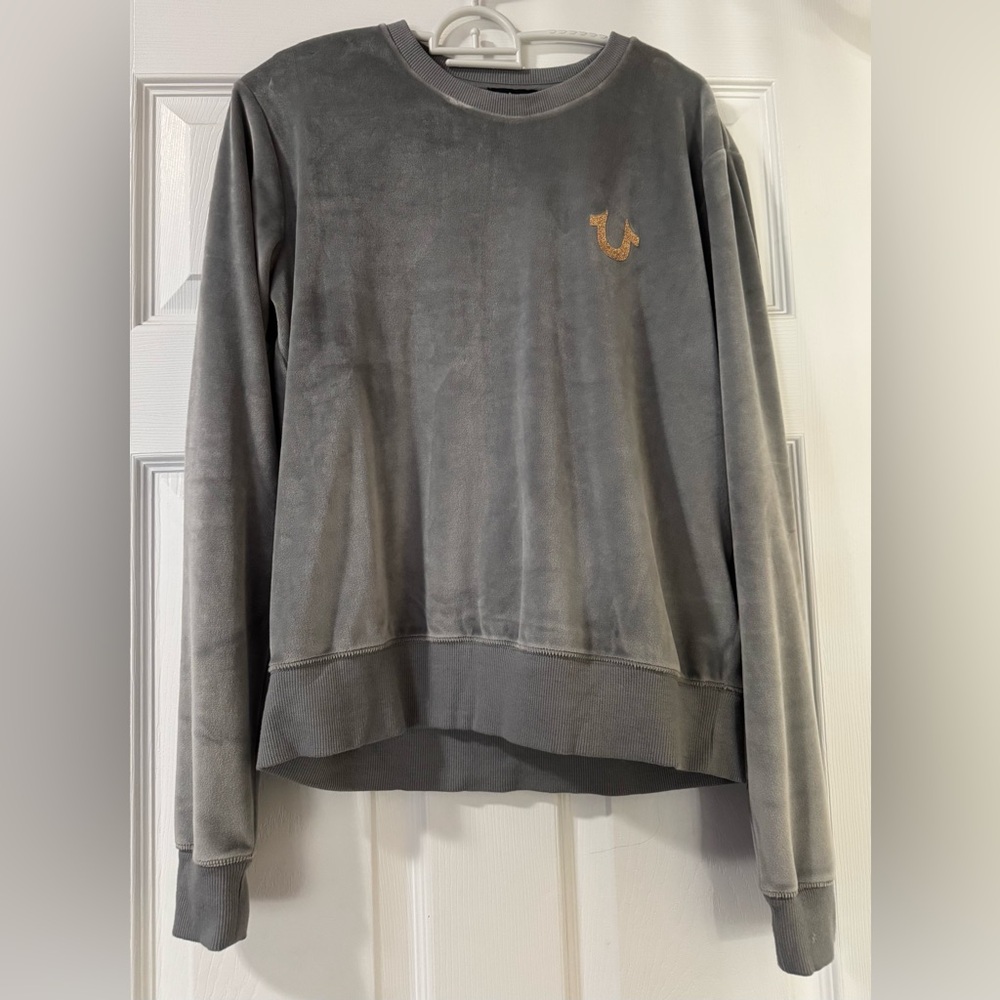True Religon velvet pull over!